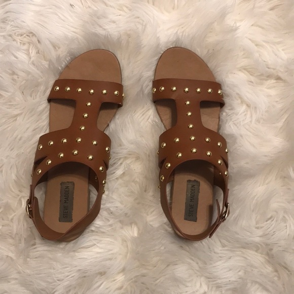 Steve Madden Shoes - Steve Madden Brown With Gold Studs Sandals